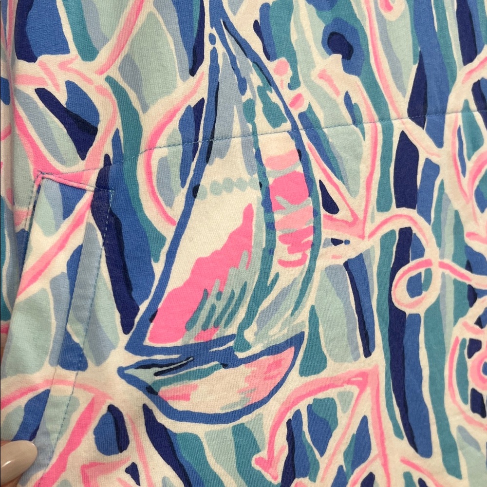 Lilly Pulitzer Popover - Picture 4 of 4